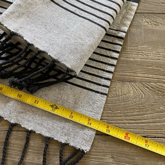 Tea Towels/Dish Towels 2 Gray and Black - Picture 5 of 5